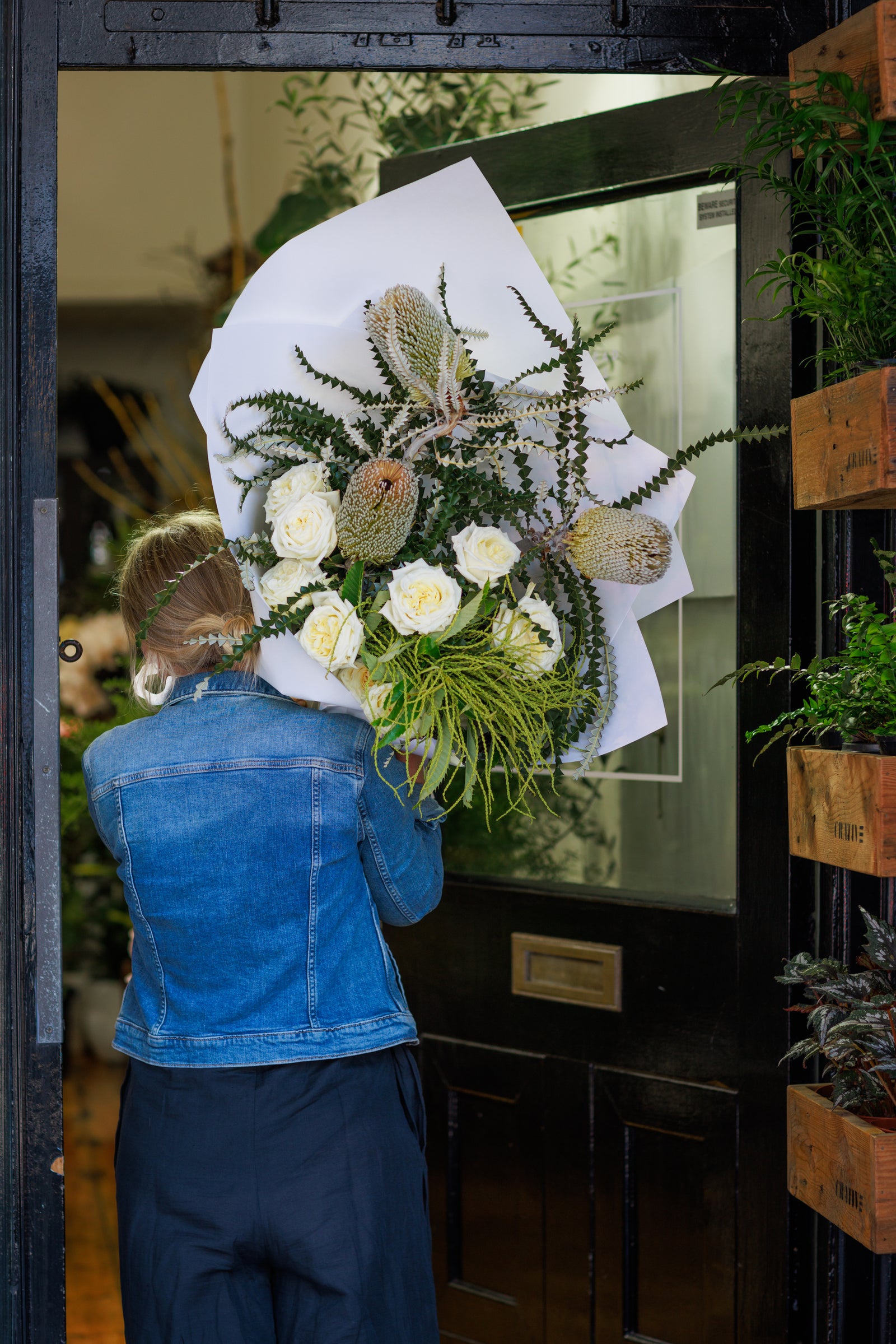 Hampstead Flowers, Melbourne flower delivery, local, richmond, plants , flowers, gifts