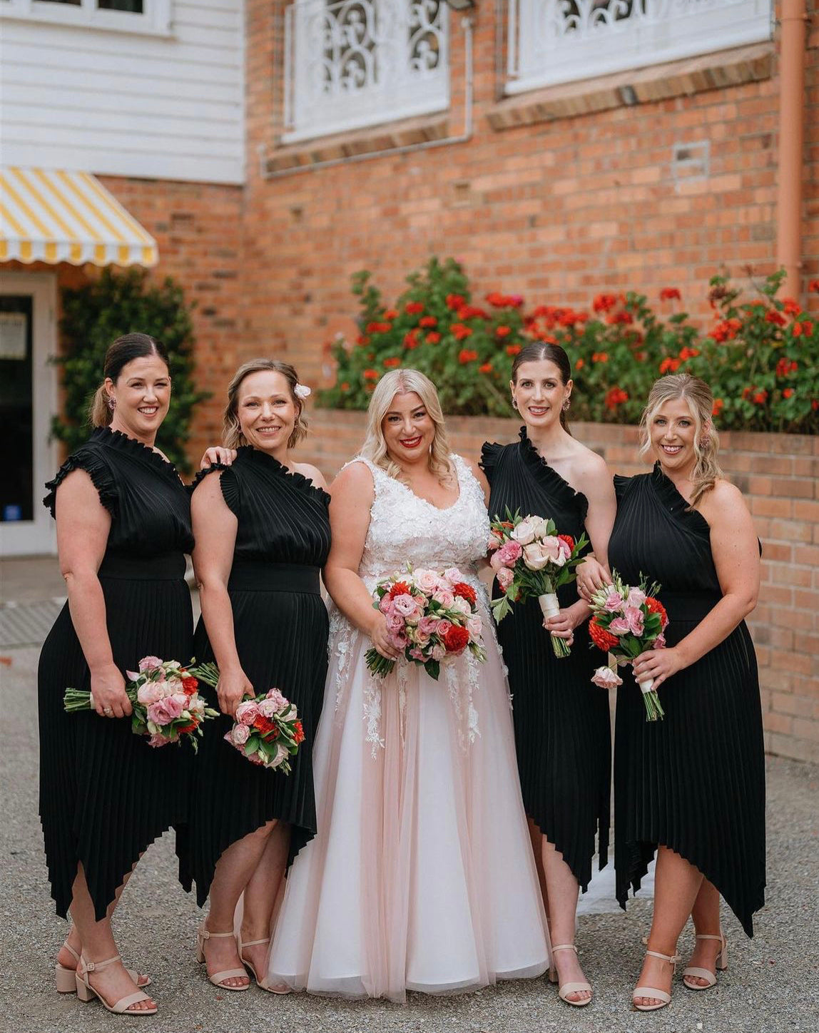 Hampstead Flowers, Wedding Flowers Melbourne, Wedding and events styling, bridal party flowers, flower crowns, bridal bouquet 