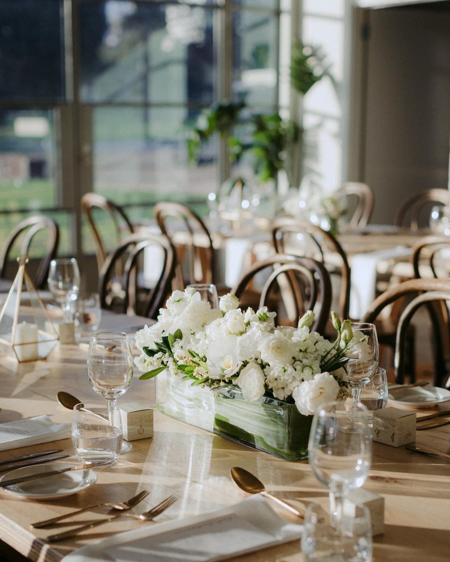 Hampstead flowers, weddings, Melbourne, Richmond, wedding flowers, event flowers, bride, bridal party, groomsman