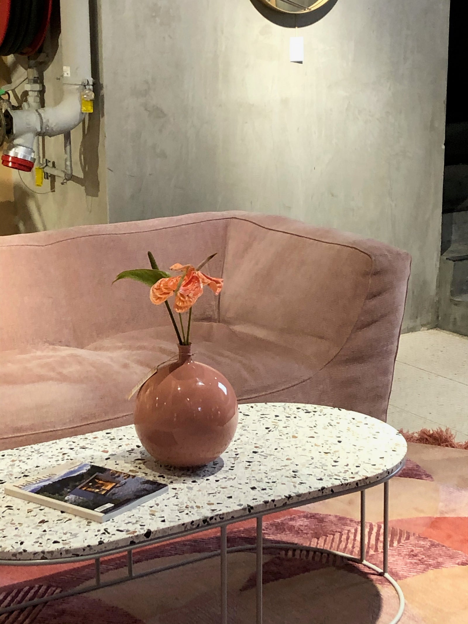 Hampstead flowers, Richmond, Melbourne, flowers at work, hospitality flowers, Melbourne flowers, flowers Melbourne CBD