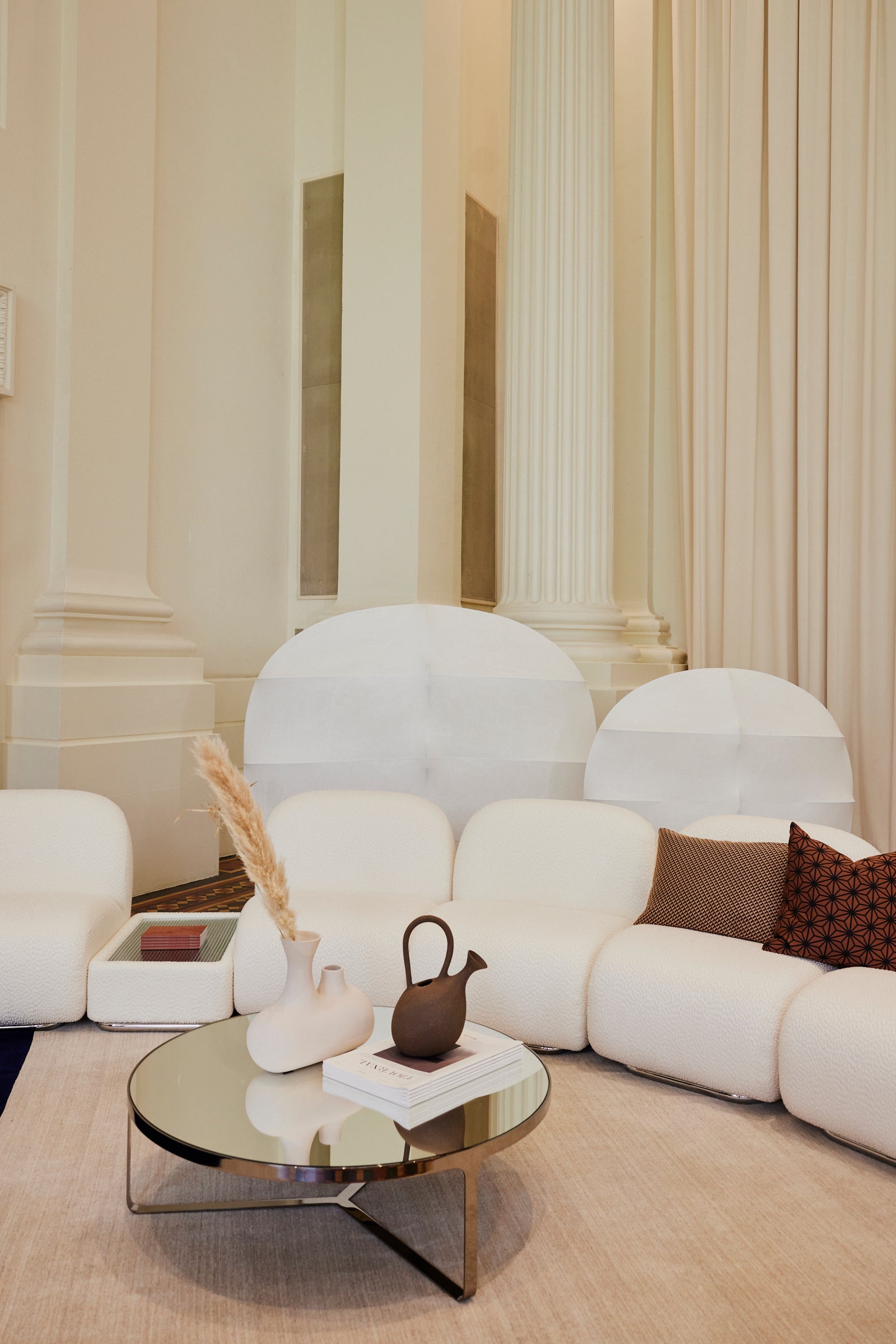 Hampstead flowers, Richmond, Melbourne, flowers at work, hospitality flowers, Melbourne flowers, flowers Melbourne CBD